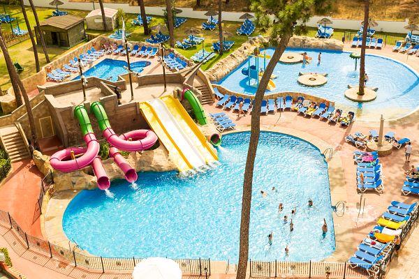 PASS JOURNÉE Inclusive Collection by Hyatt PASS JOURNÉE Inclusive Collection by Hyatt